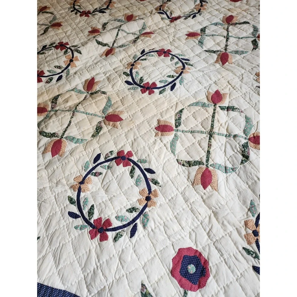 67‎ X 85 Quilt Bows Flowers Squares Rings Blue Green Red Brown Some Stains